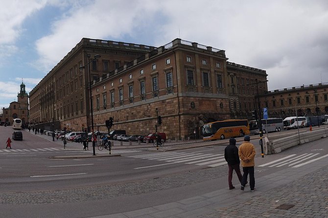Stockholm Top attractions all-inclusive Gran Tour - Riddarholmen: a short stop with big views