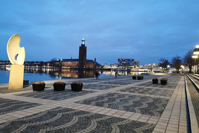 Stockholm Top attractions all-inclusive Gran Tour Winter Edition - The Royal Palace is a working royal residence