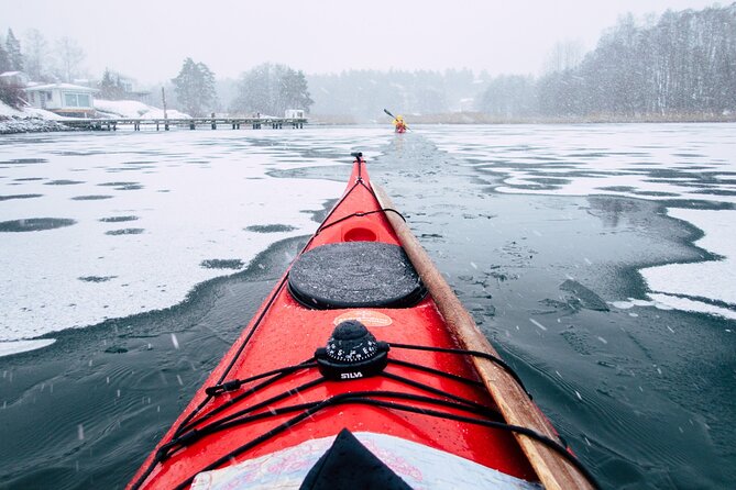 Stockholm: Winter Kayaking, Swedish Fika and hot Sauna Experience - Calm instruction for first-time paddlers