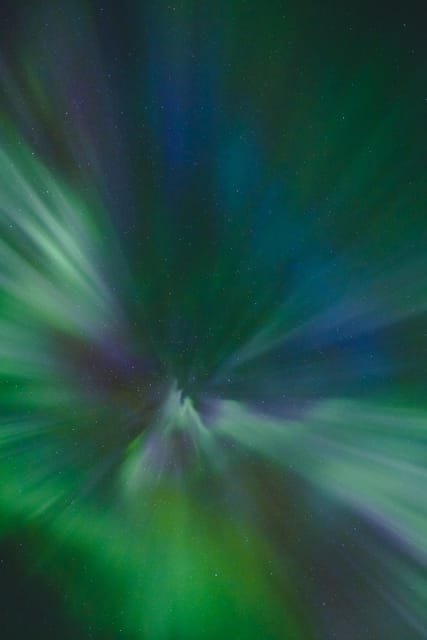 Svolvær: Experience the Magic of the Northern Lights! - Who will get the most from this outing