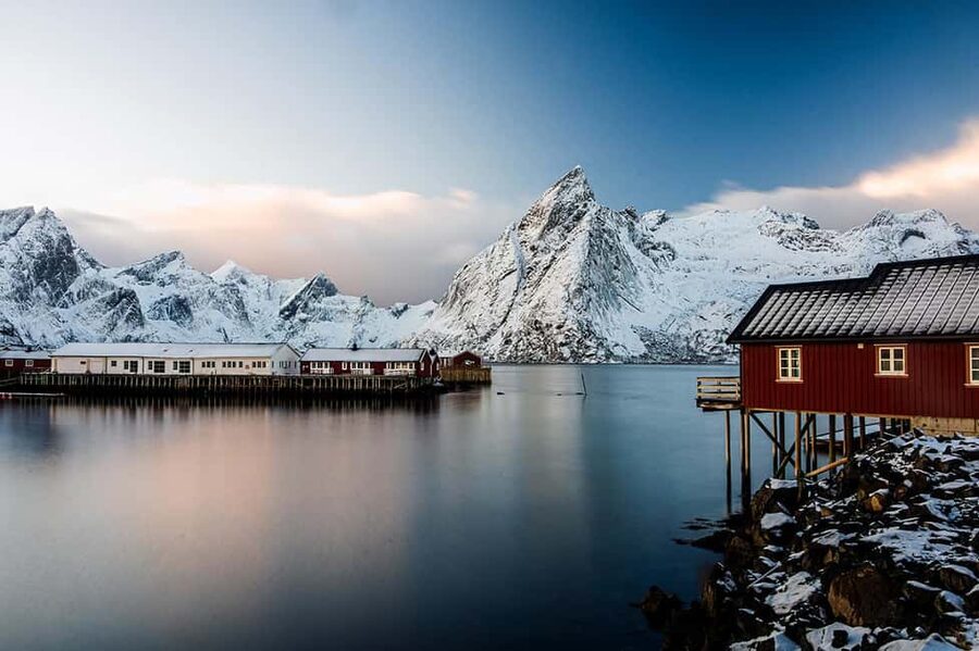 Svolvær: Reine, Hamnøy, Sakrisøy Photo Tour - What the $137 price includes