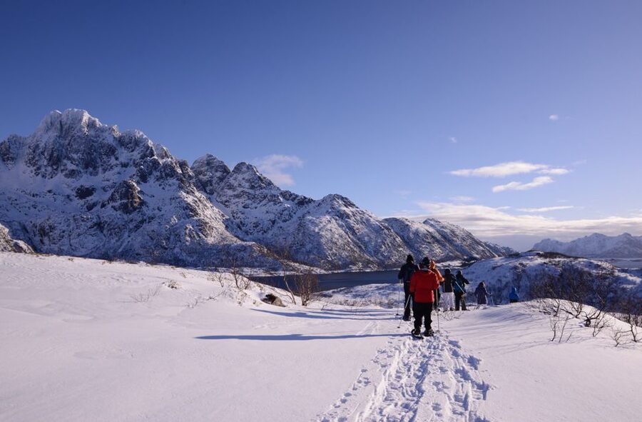 Svolvær: Snowshoe Nature Explorer - What to wear and what to pack