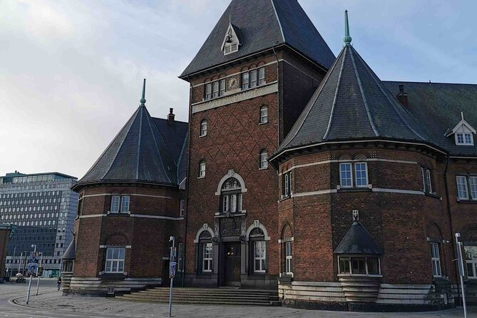 The Ancient Viking Stronghold of Aros: A Self-Guided Audio Tour in Aarhus - How the audio format works in practice