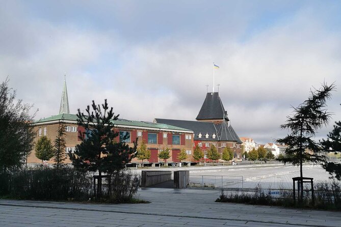 The Ancient Viking Stronghold of Aros: A Self-Guided Audio Tour in Aarhus - Starting at DOKK1 and the waterfront