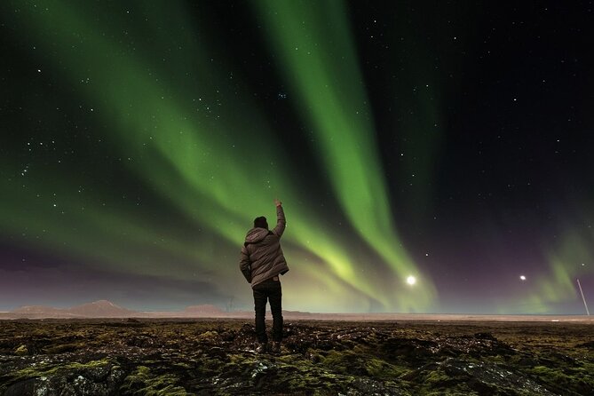 The Aurora Tour - small group, northern lights - Pickup at 7pm, then out of town