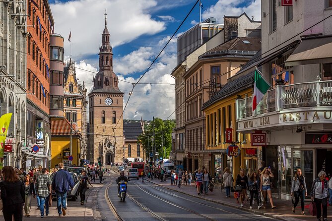 The Essential Oslo Private Walking Tour - From City Hall to Oslo’s royal quarter