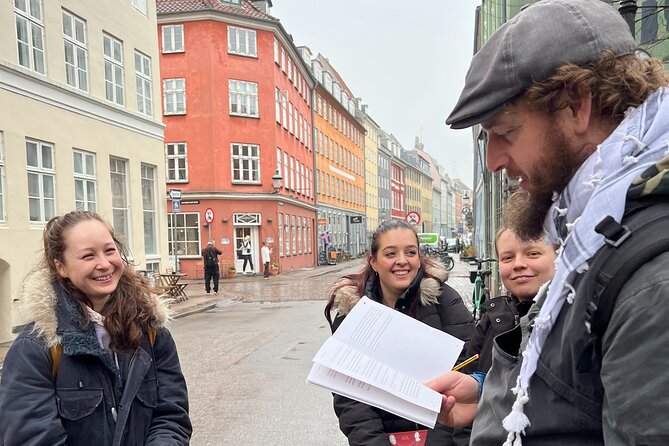 The Murder by Christiansborg Palace: Interactive Mystery Hunt - The mystery begins near central Copenhagen