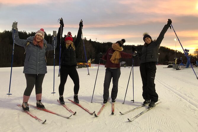 The Ultimate Norwegian Skiing Experience - Learning the basic movements at Skullerud