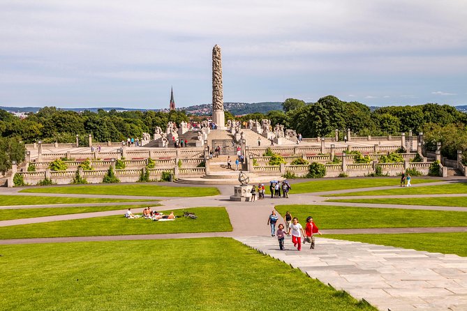 The Ultimate Study of the Human Form at Vigeland's Sculpture Park with a Local - Seeing all 212 sculptures in about 90 minutes