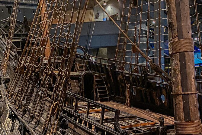 The Vasa Museum: From Depth to Royal Glory -Private Tour - Seeing a ship preserved after 333 years