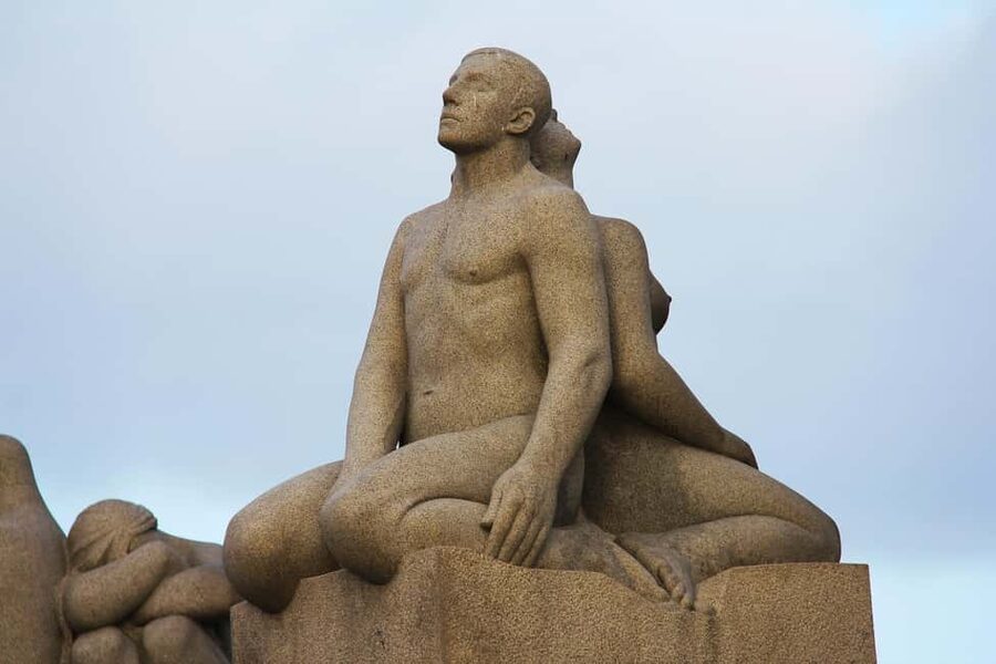 The Vigeland Park in Oslo: Insta-Perfect Walk with a Local - From famous monuments to everyday Oslo