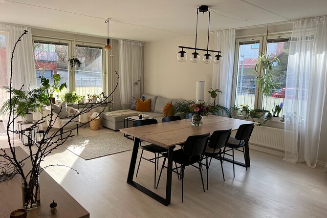 Traditional Persian Cooking Class in Stockholm with a Local - The 1.5-hour cooking lesson