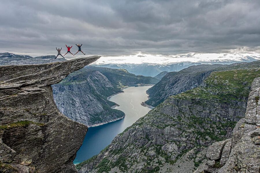 Trolltunga: Trolltunga Sunset Glamping - Why an overnight Trolltunga trip changes the experience