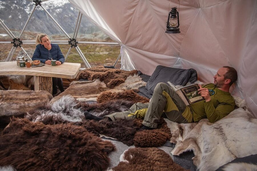 Trolltunga: Trolltunga Sunset Glamping - Dinner with Norwegian flavors and a mountain evening