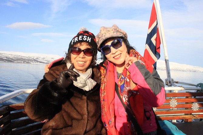 Tromsø: Arctic Fjord Cruise & Fishing Experience - A five-hour Arctic outing from Tromsø
