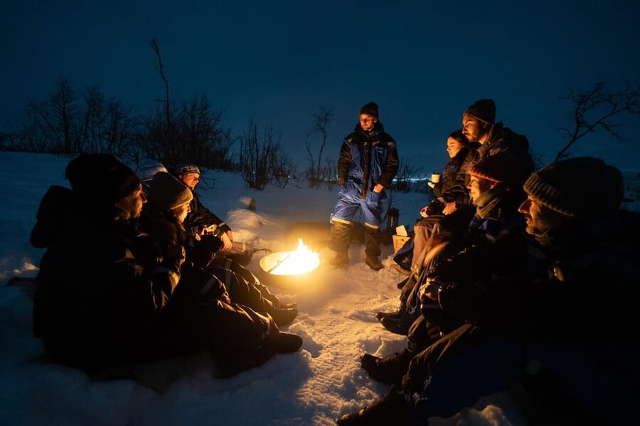 Tromsø: Aurora Borealis, Campfire, Hot Meal, Arctic Tour - What makes this aurora tour worth considering