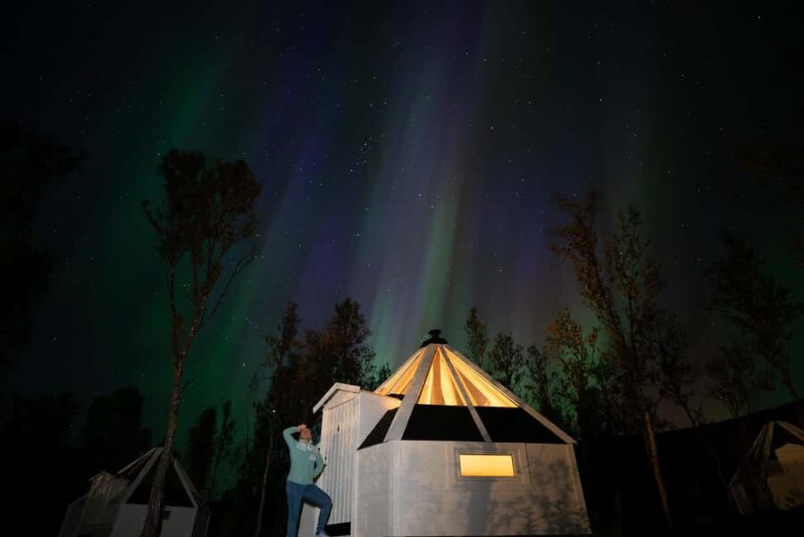 Tromsø: Aurora Crystal Lavvo Overnight Stay with Activities - Lunch, warm clothes, and the first outdoor activity
