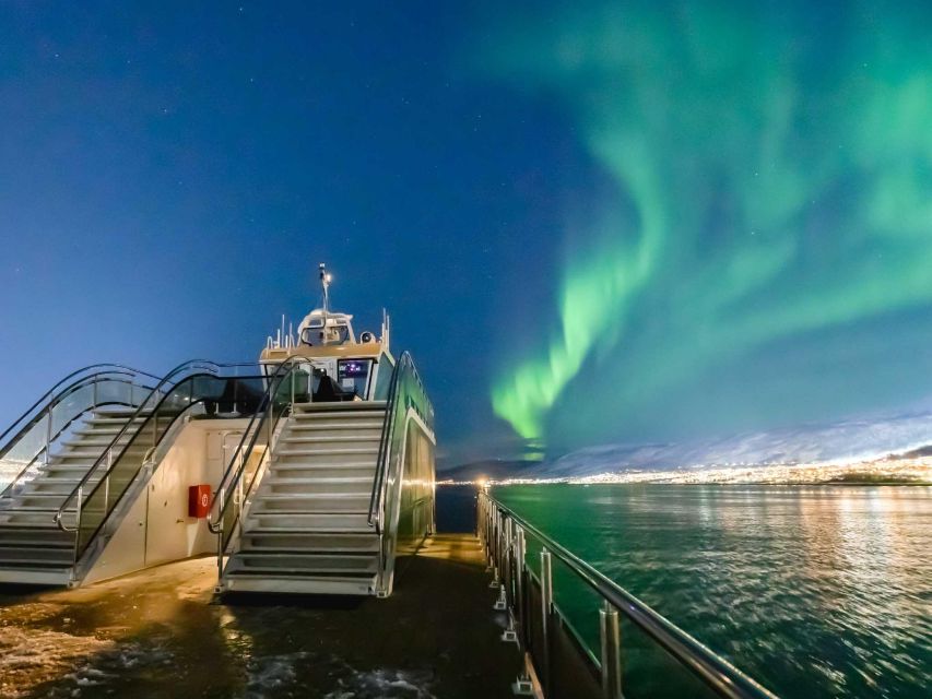Tromsø: Aurora Dinner Cruise by Hybrid-Electric Catamaran - What happens during the 18-minute welcome