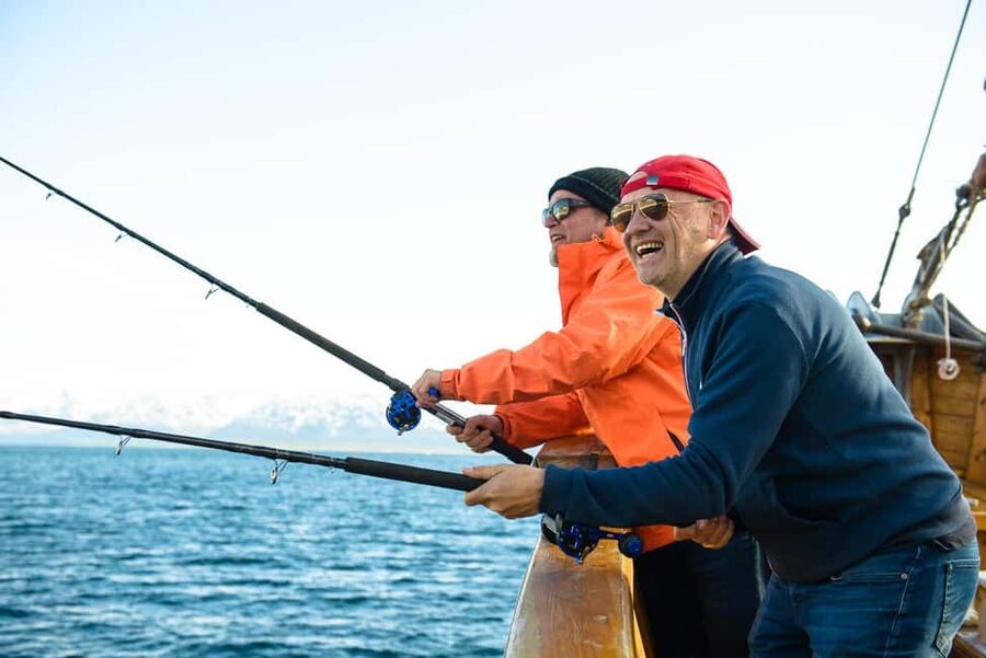 Tromsø: Fjord Fishing Cruise - How the 4.5 hours usually feel