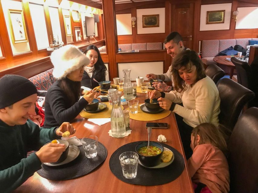 Tromsø: Luxury Polar Fjord Cruise w/ Hot Tub & Polar Plunge - The Hot Tub and Polar Plunge Option