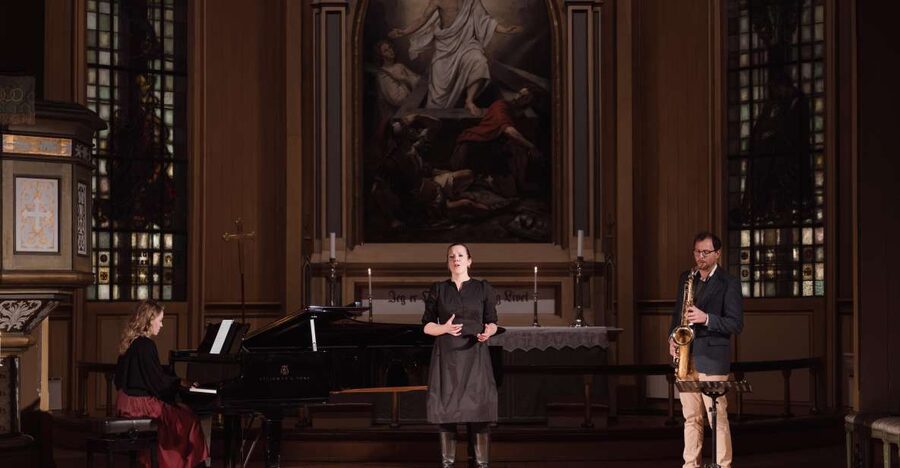 Tromsø: Midnight Concert Ticket at the Tromsø Cathedral - A 30-minute program of local and classical music