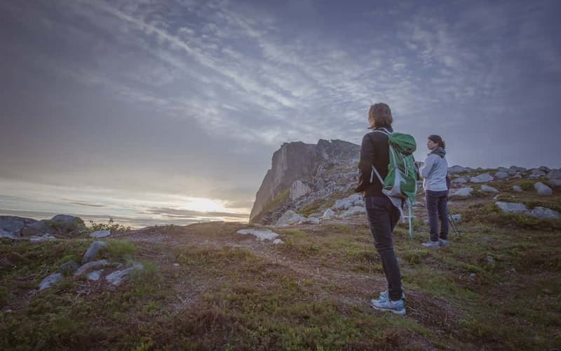 Tromsø: Midnight Sun Hike in the wilderness - Walking beneath a sun that never sets