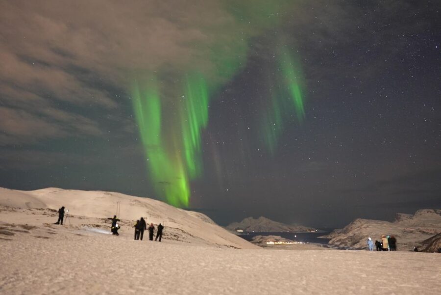 Tromsø: Northern Lights Minibus Small Private Tour Group - The central risk: nature sets the schedule