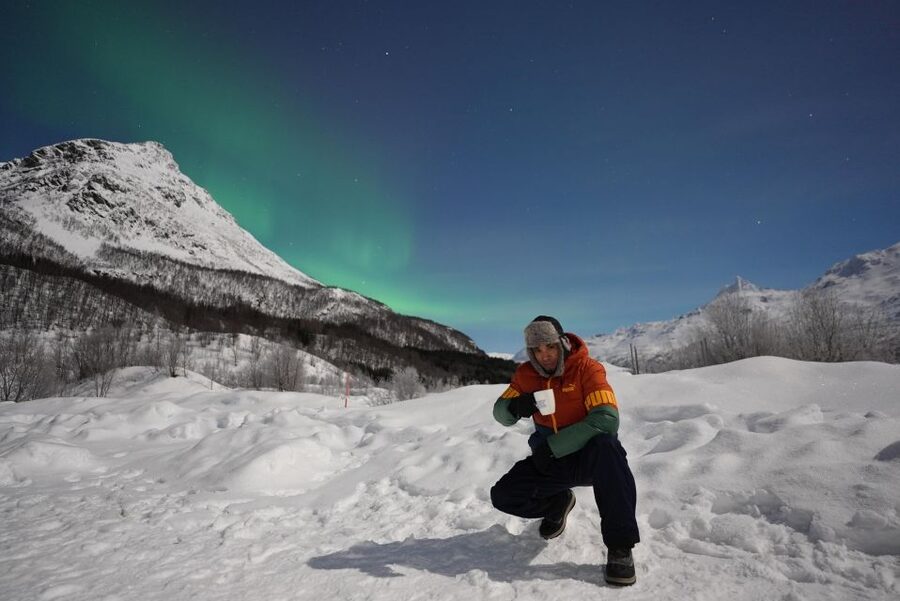 Tromsø: Northern Lights Minibus Small Private Tour Group - Cancellation and booking flexibility