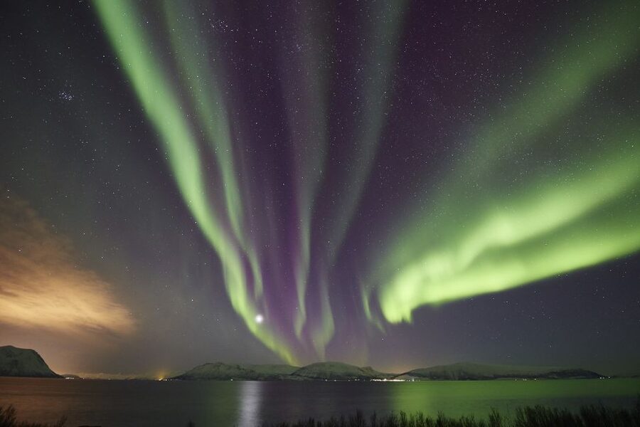 Tromso: Northern Lights Photo Excursion - Chasing the aurora beyond Tromsø