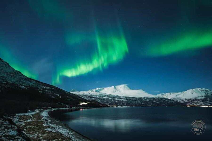 Tromsø: Northern Lights Photography Tour - Photography help for beginners and enthusiasts