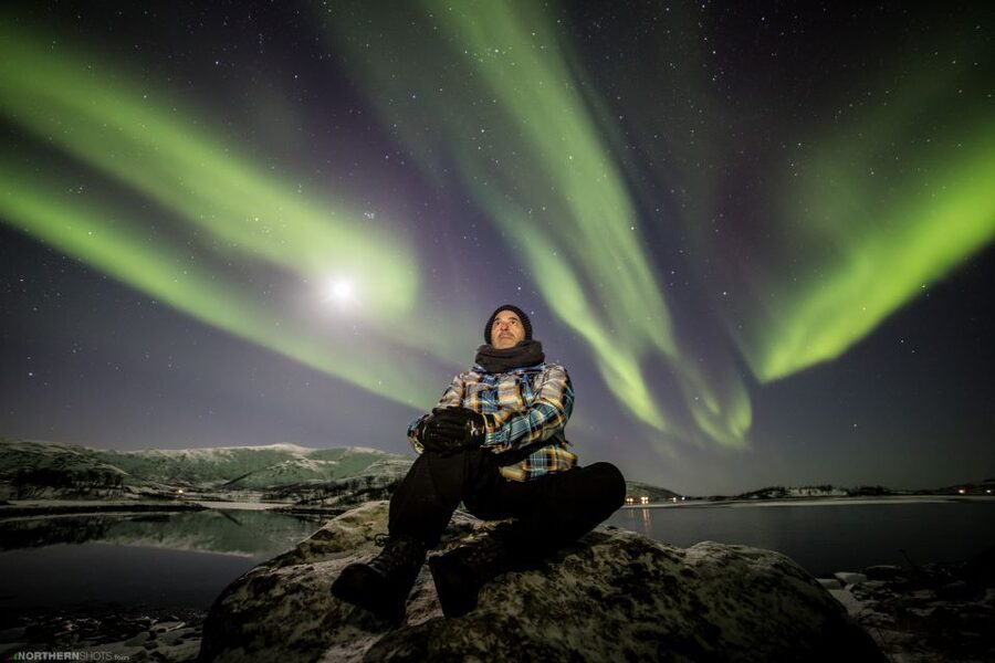 Tromso: Northern Lights Photography Tour by Bus (or miniBus) - What happens at the viewing stop