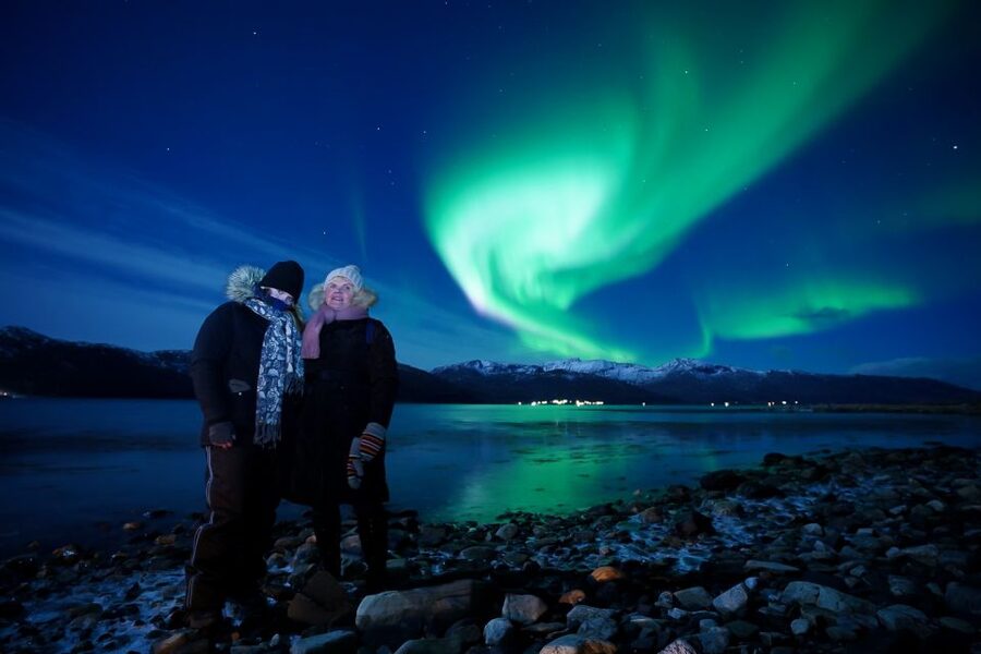 Tromsø: Northern Lights Tour with Free Professional Portrait - Is $181 a fair price?