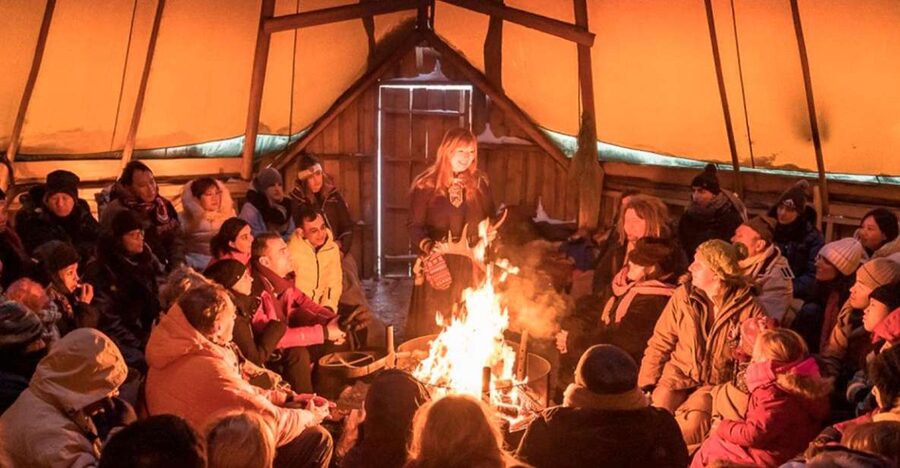 Tromsø: Reindeer Camp Dinner with Chance of Northern Lights - How much time you get for the Northern Lights