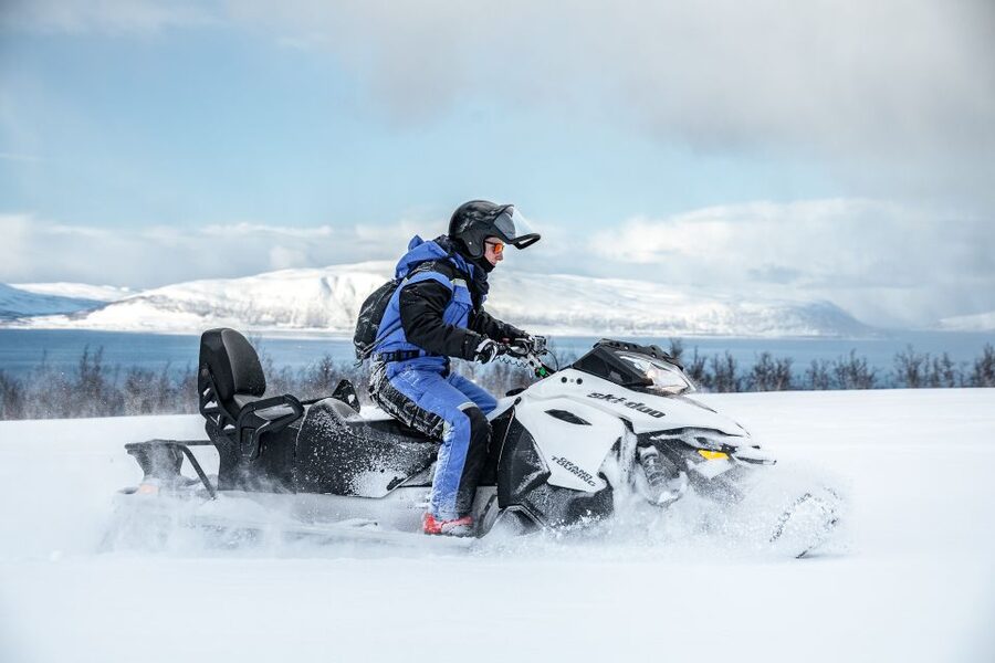 Tromsø: Scenic Arctic snowmobile safari in the Lyngen Alps - Getting from Tromsø to the fishing village
