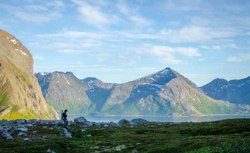 Tromsø: Summer Day Hike in the wilderness - Lunch on the mountain