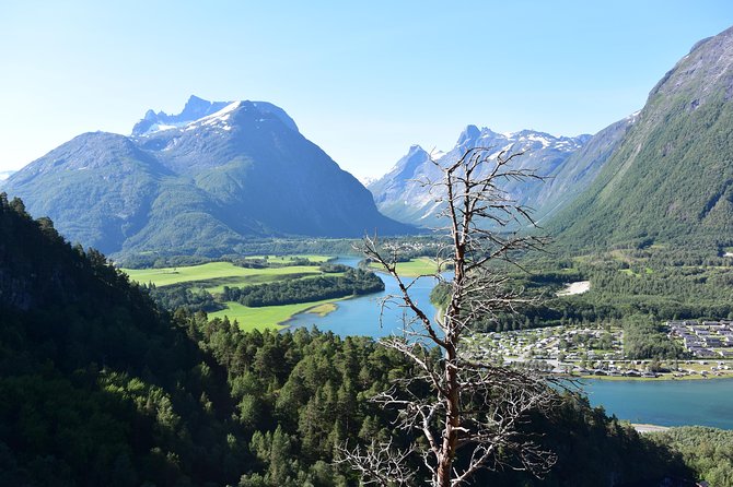 Via Ferrata Åndalsnes Intro Wall - Weather, clothing, and what to pack