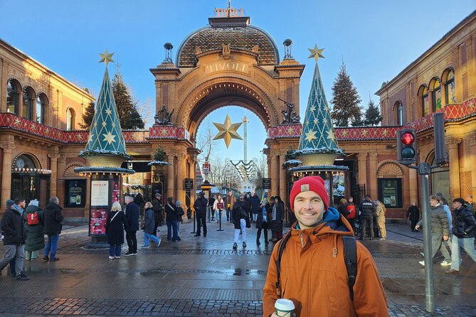 Walk & Canal Tour: Copenhagen Highlights + Changing of the Guards - Kastellet brings history and open space