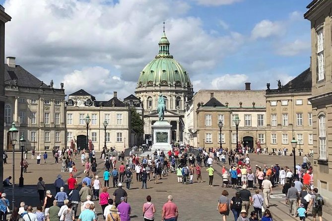 walking tour - Copenhagen and Christiansborg 3 hours - What the commentary is likely to feel like