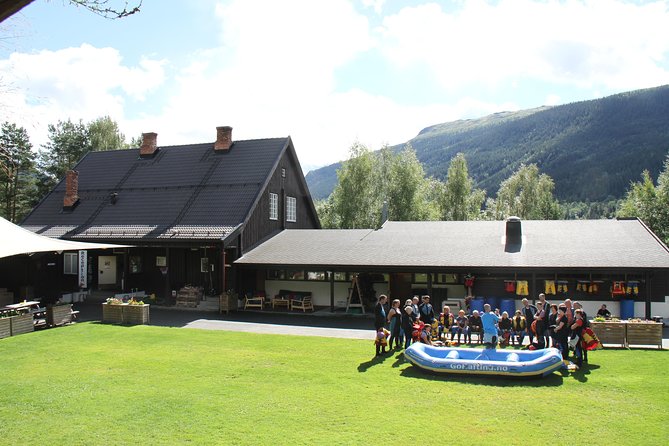 White Water Rafting in Sjoa, Day Trip - The guides make the difference
