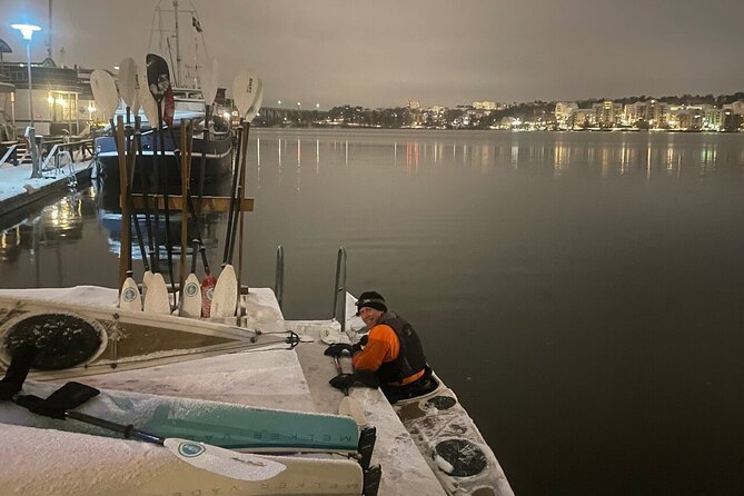 Winter Kayak Tour in Stockholm City (Dry Suit Kayaking) - From Kungsholmen to Gamla Stan